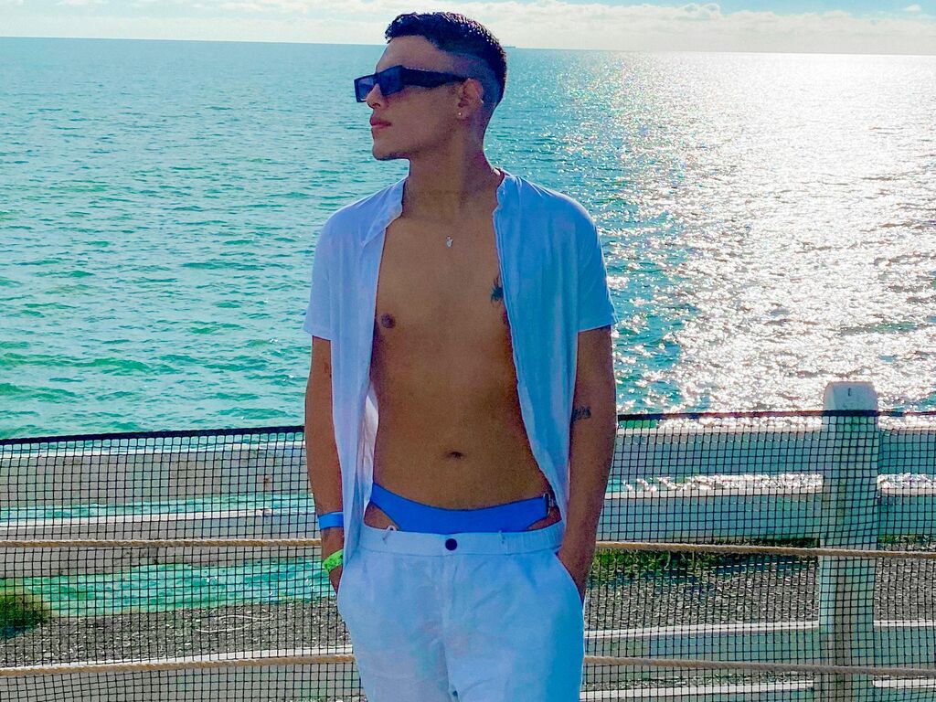 AaronRizzo Webcam Vidéo